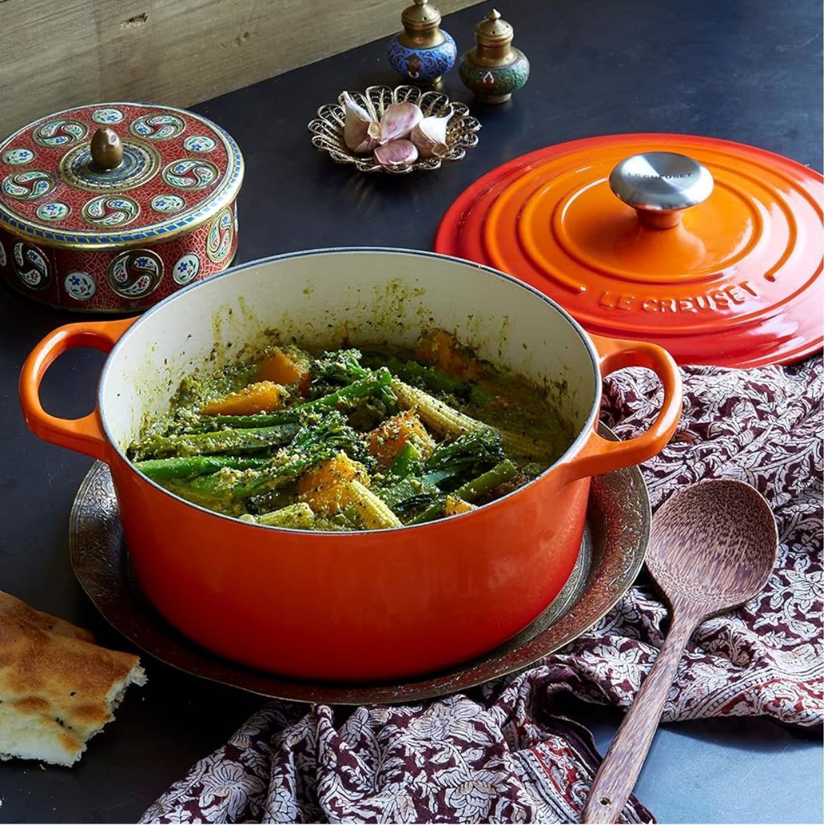 LeCreuset Кастрюля круглая S 22см, 3.3 л оранжевый
