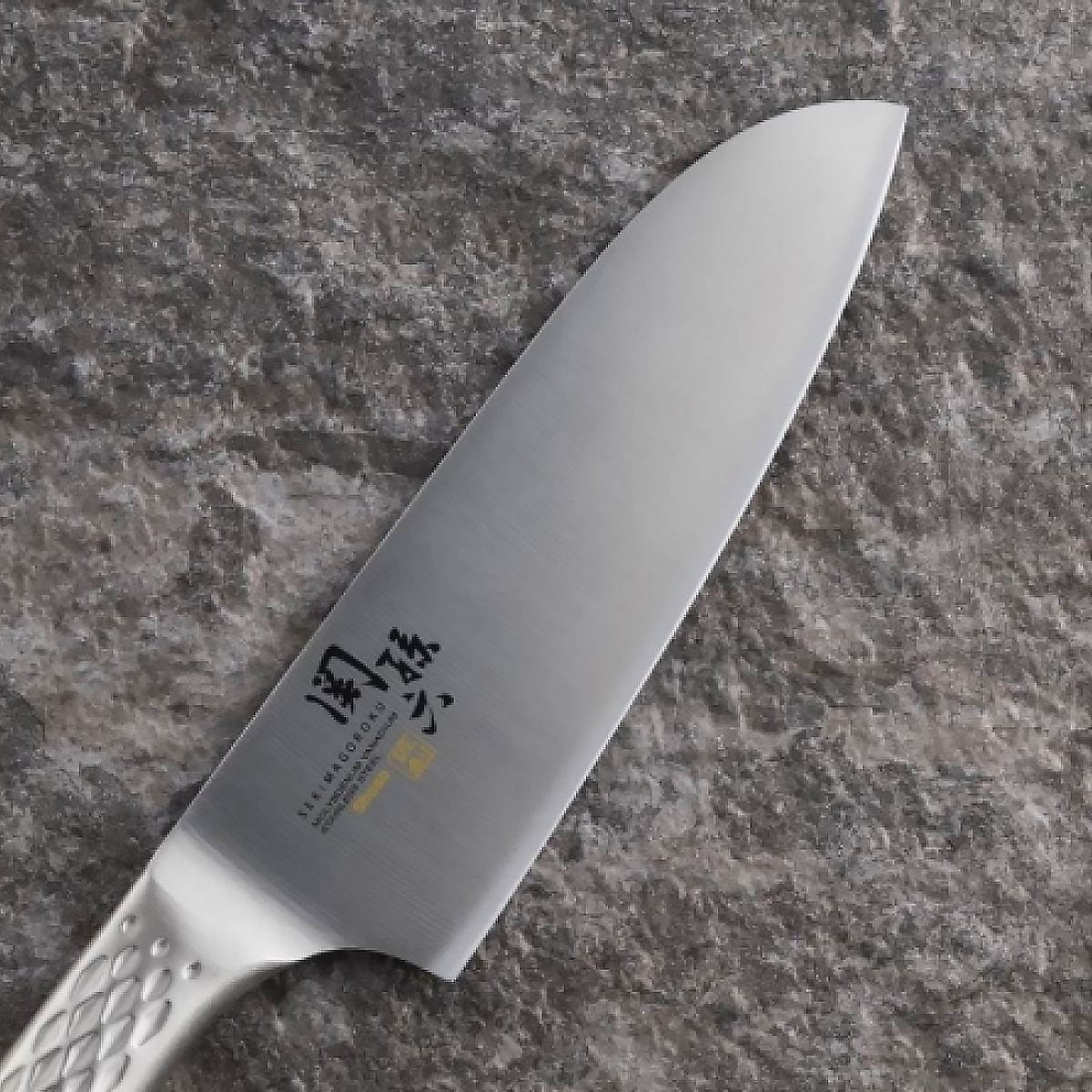Kai Seki Magoroku Shoso Нож Santoku 14см 