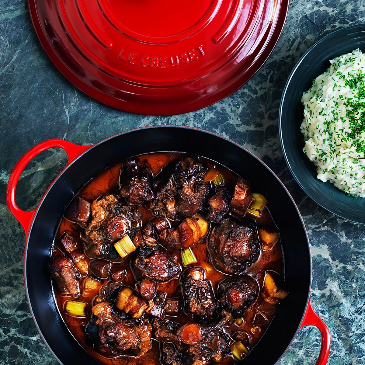 LeCreuset Казан 26см 4,1 л вишневый