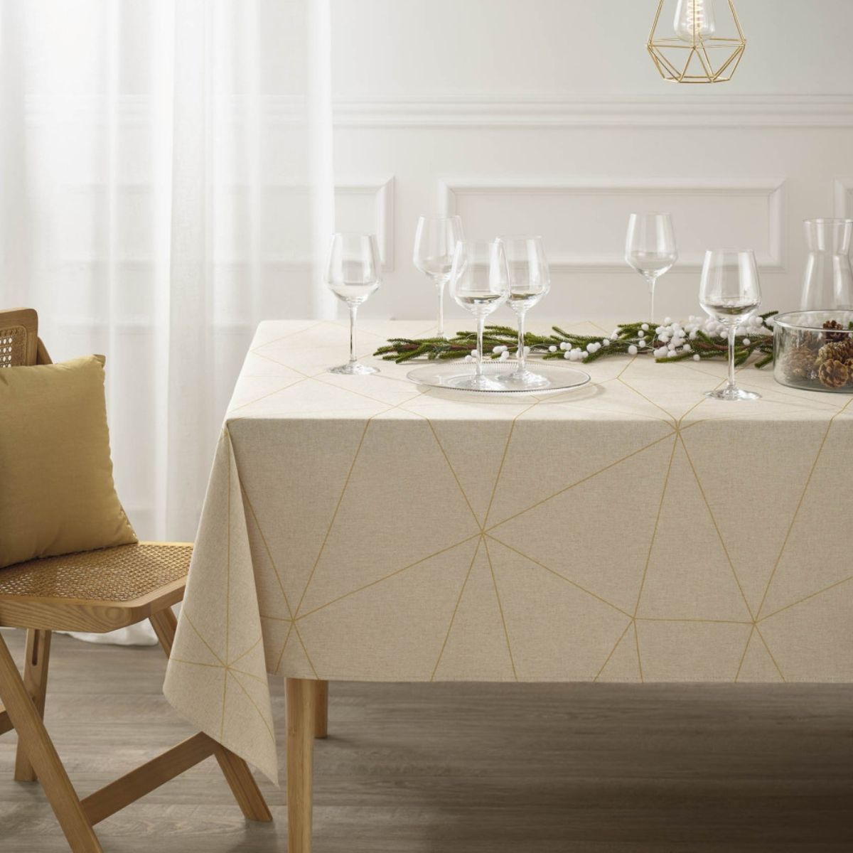 AT STONE Скатерть DORADO