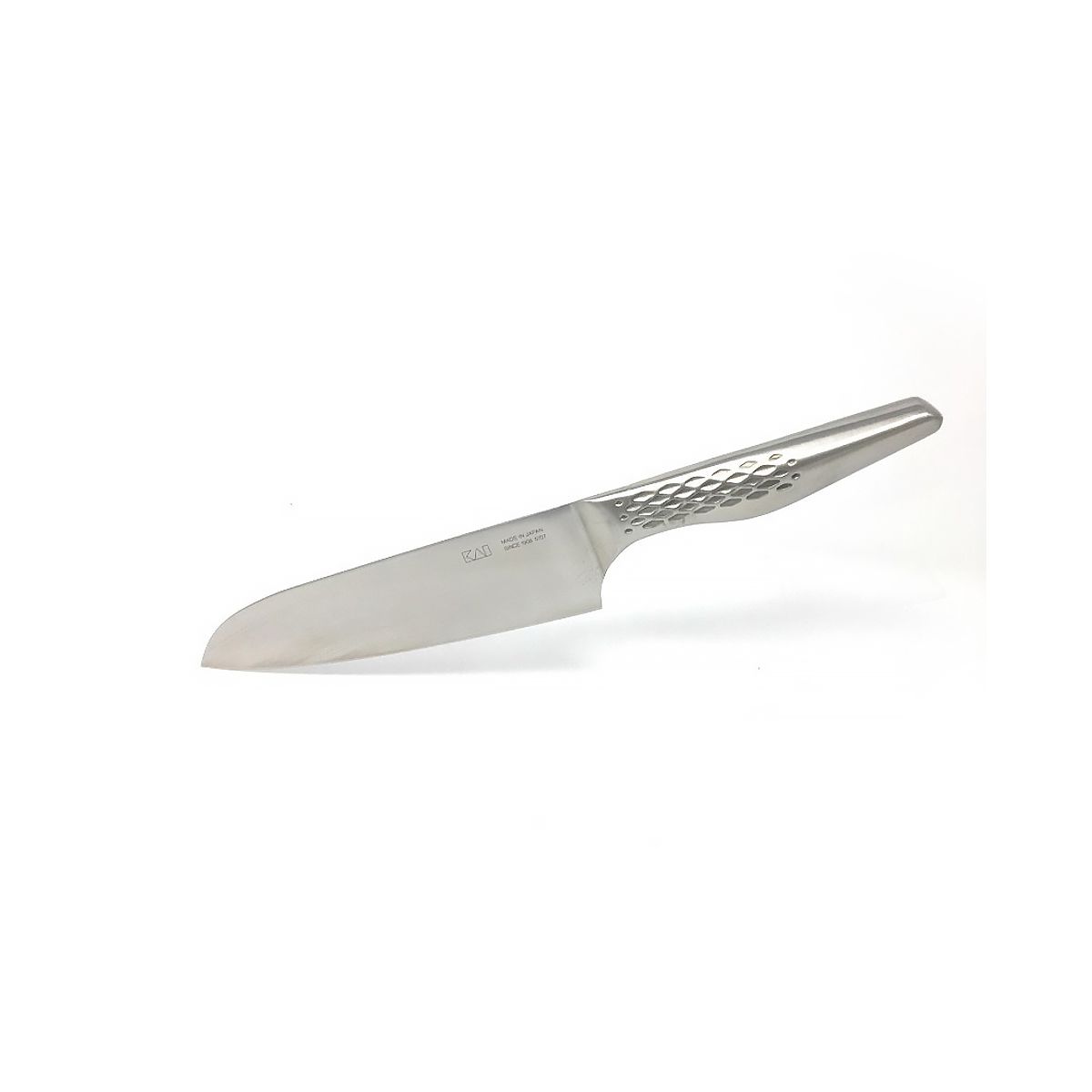 Kai Seki Magoroku Shoso Нож Santoku 16,5см 