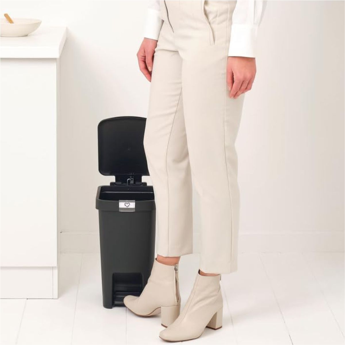 Brabantia StepUp Ведро с педалью 25л темно-серый 800269