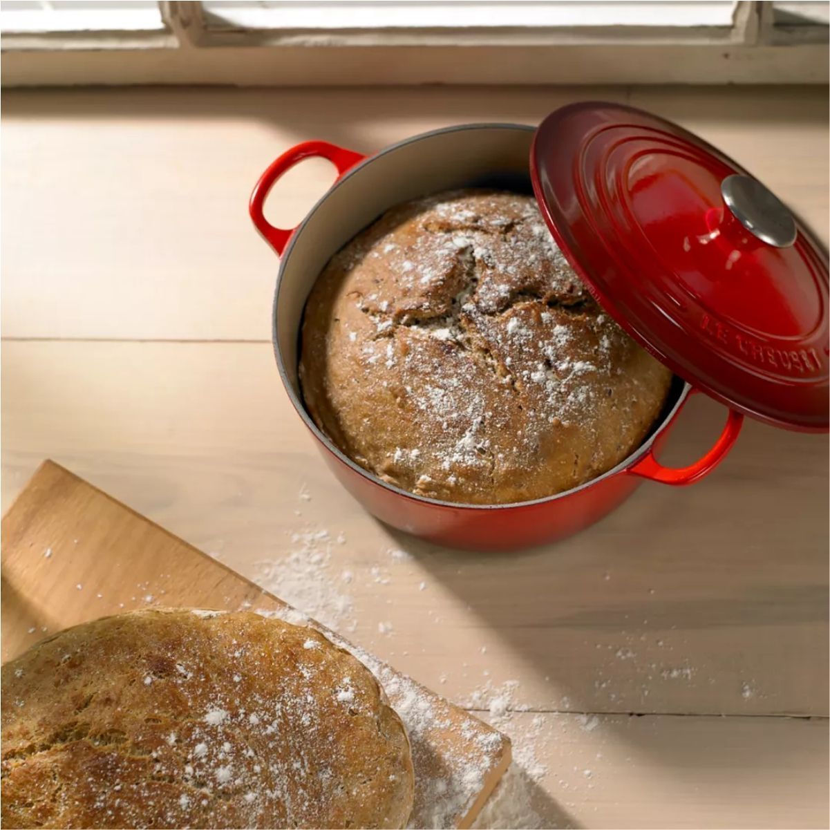 LeCreuset Кастрюля круглая 24см 4,2л  вишневая