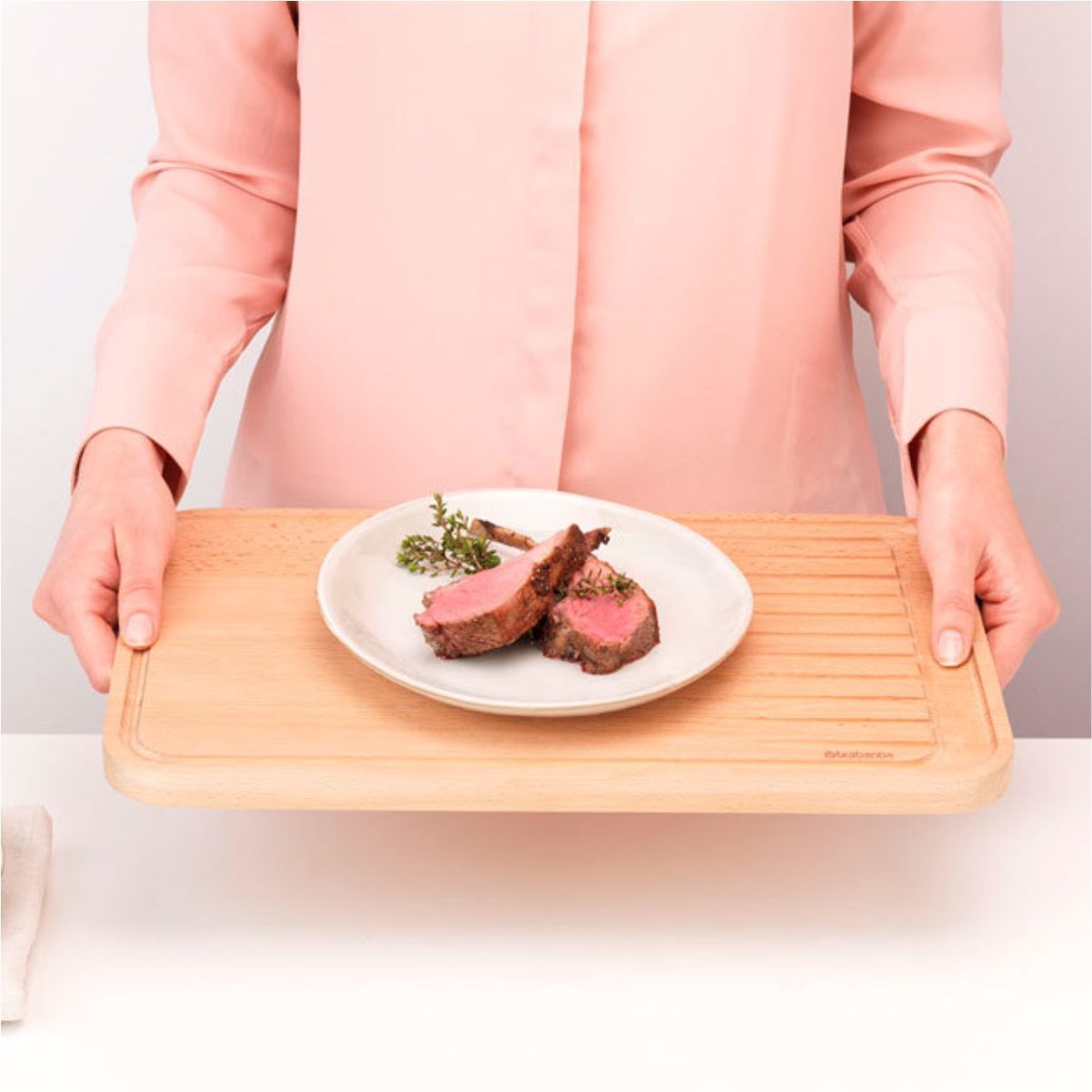 Brabantia Profile Доска разделочная деревянная для мяса 260704