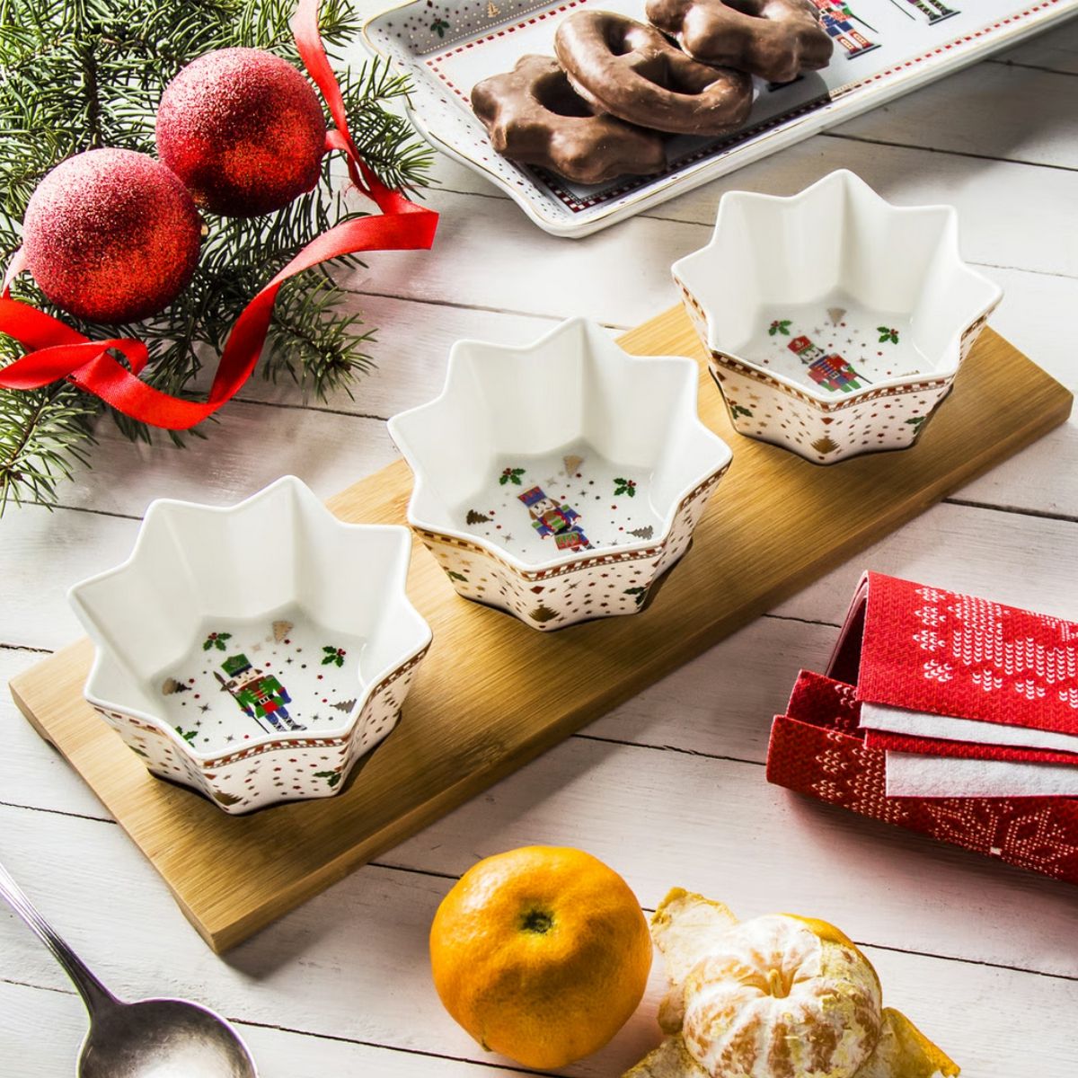 EL Nutcracker Classic Набор из 3 чаш на бамбуковой подставке