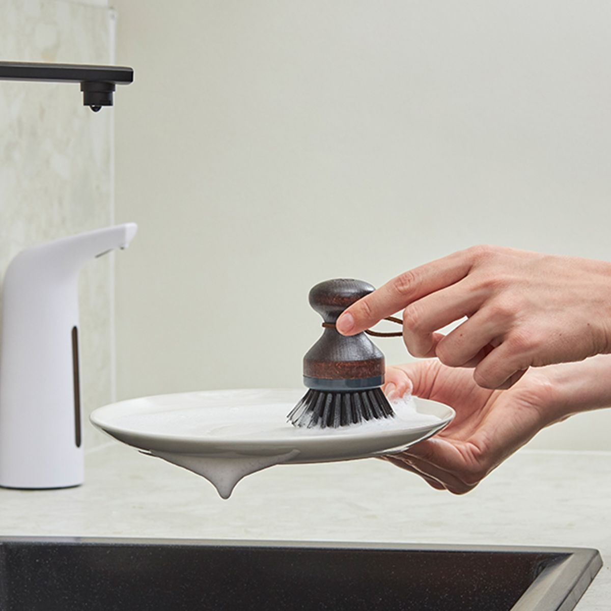 Smart Solutions Щетка Cleans для посуды 9см SS000073
