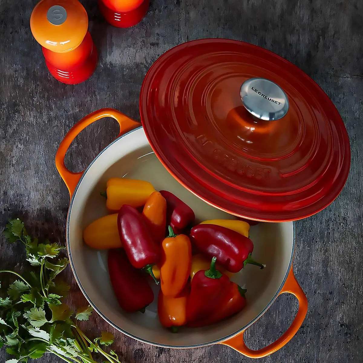 LeCreuset Кастрюля круглая 24см 4,2л оранжевая