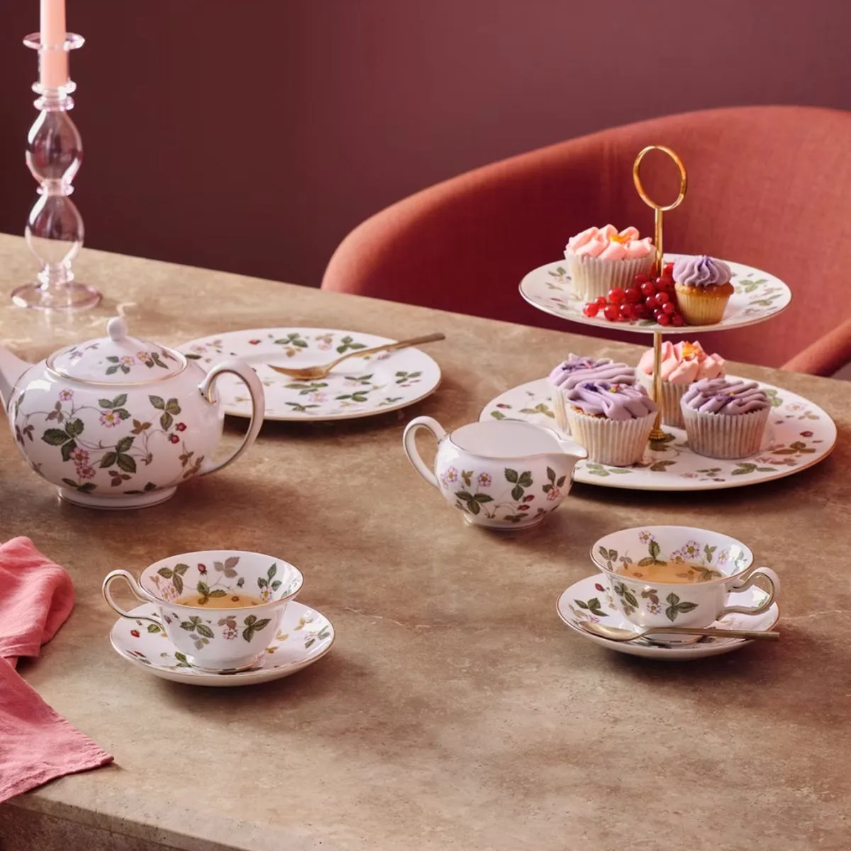 WW WILD STRAWBERRY Набор: чашка, блюдце и тарелка 40014301