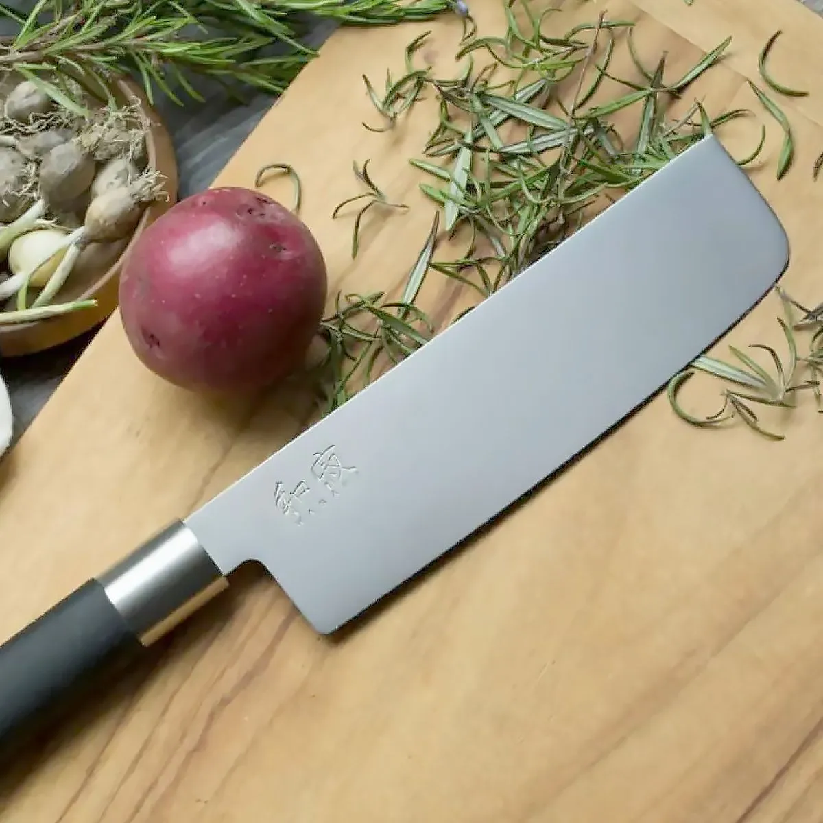 Kai Wasabi Black Нож Nakiri 16,5см 