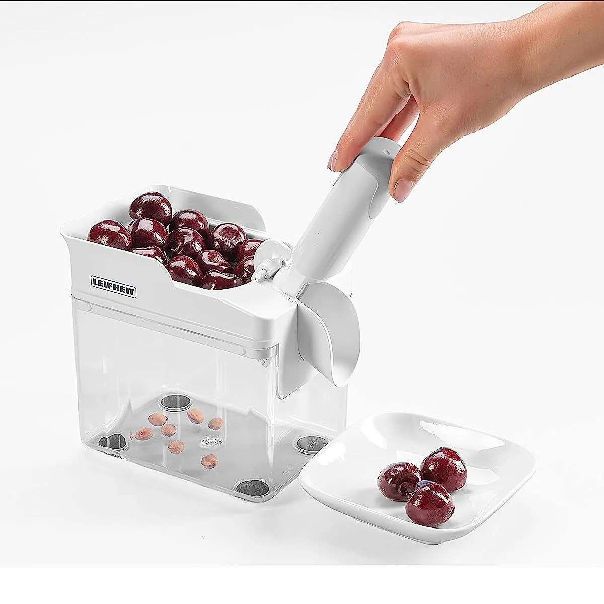 Leifheit Отделитель косточек Cherrymat 37211