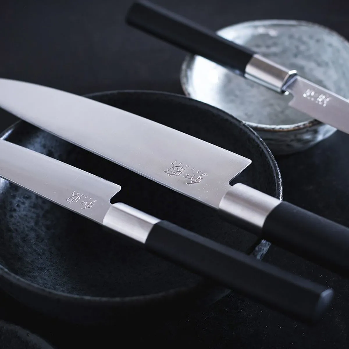 Kai Wasabi Black Нож кухонный 23,5см 