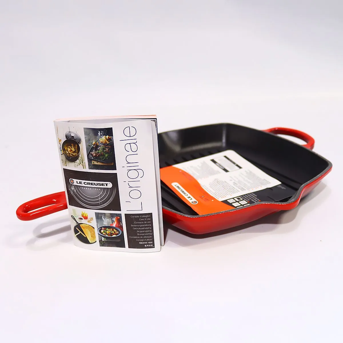 LeCreuset Сковорода-гриль 26х26см вишневая