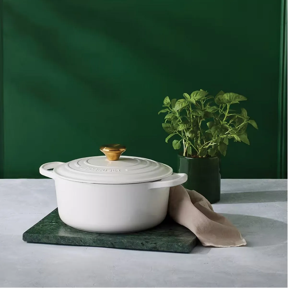 LeCreuset Кастрюля круглая 28см 6,7л White Shallow