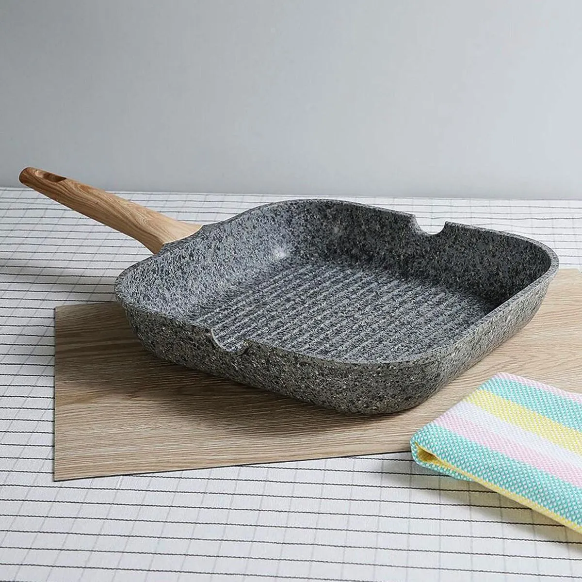 Nadoba MINERALICA Сковорода-гриль 28х28см 728420