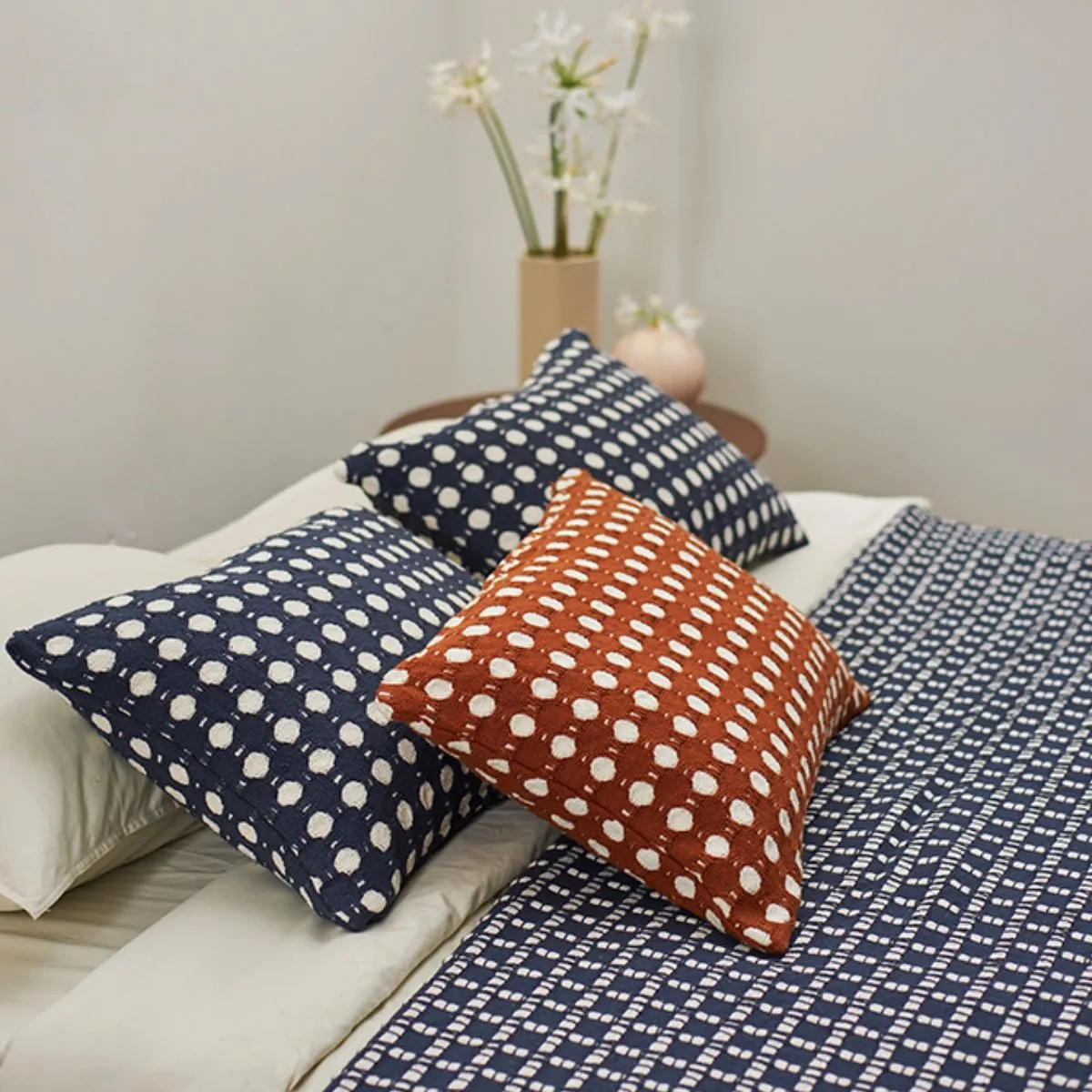 Tkano Подушка Essential Polka dots 40х60см в ассортименте