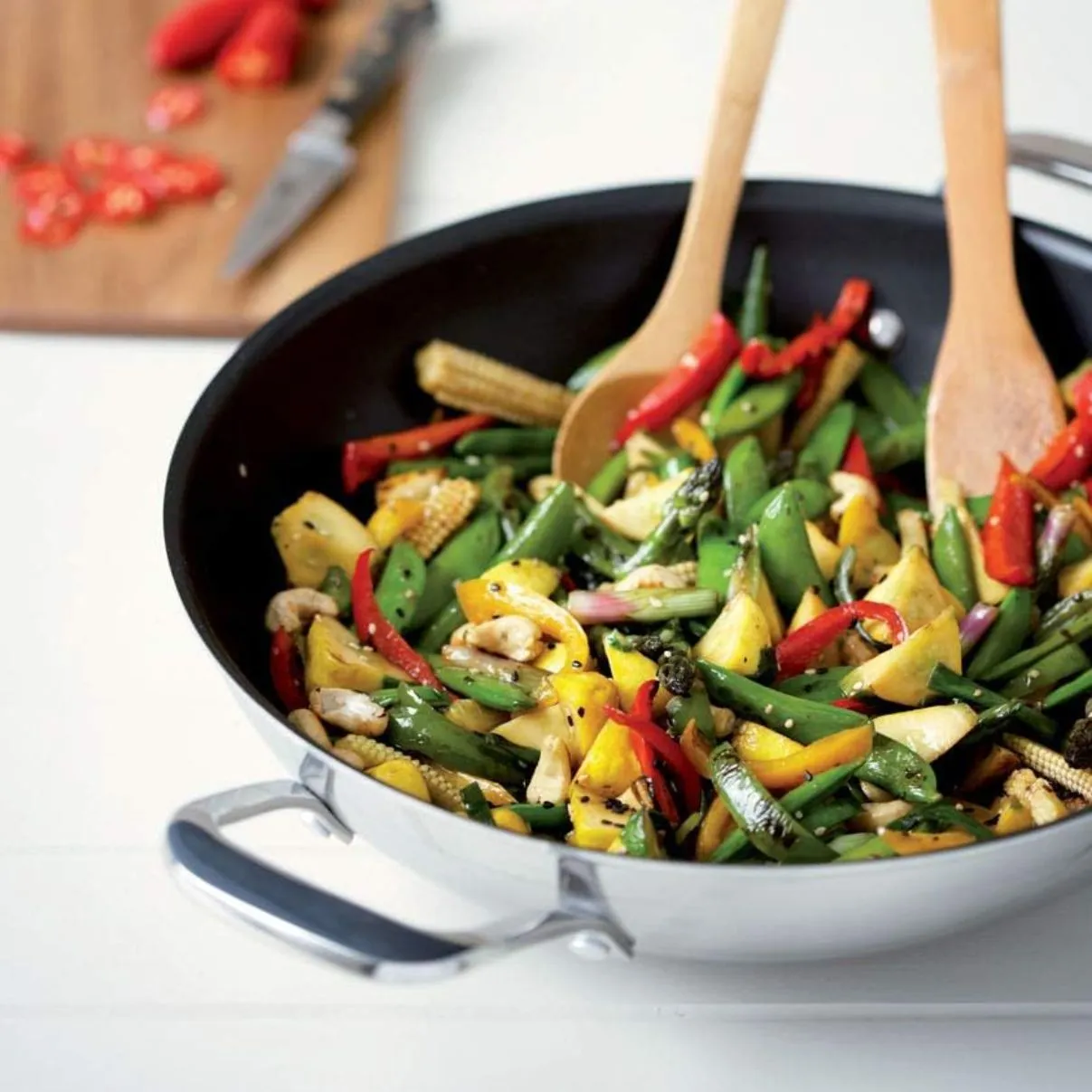 LeCreuset Вок с крышкой 30х7,8см Non-stick